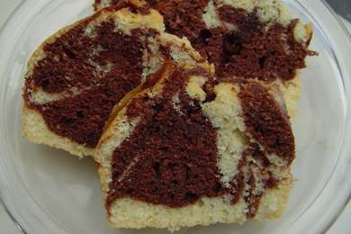 http://www.rezeptebuch24.de/bilder/gerichte/Kuchen/Marmorkuchen6536gross.jpg